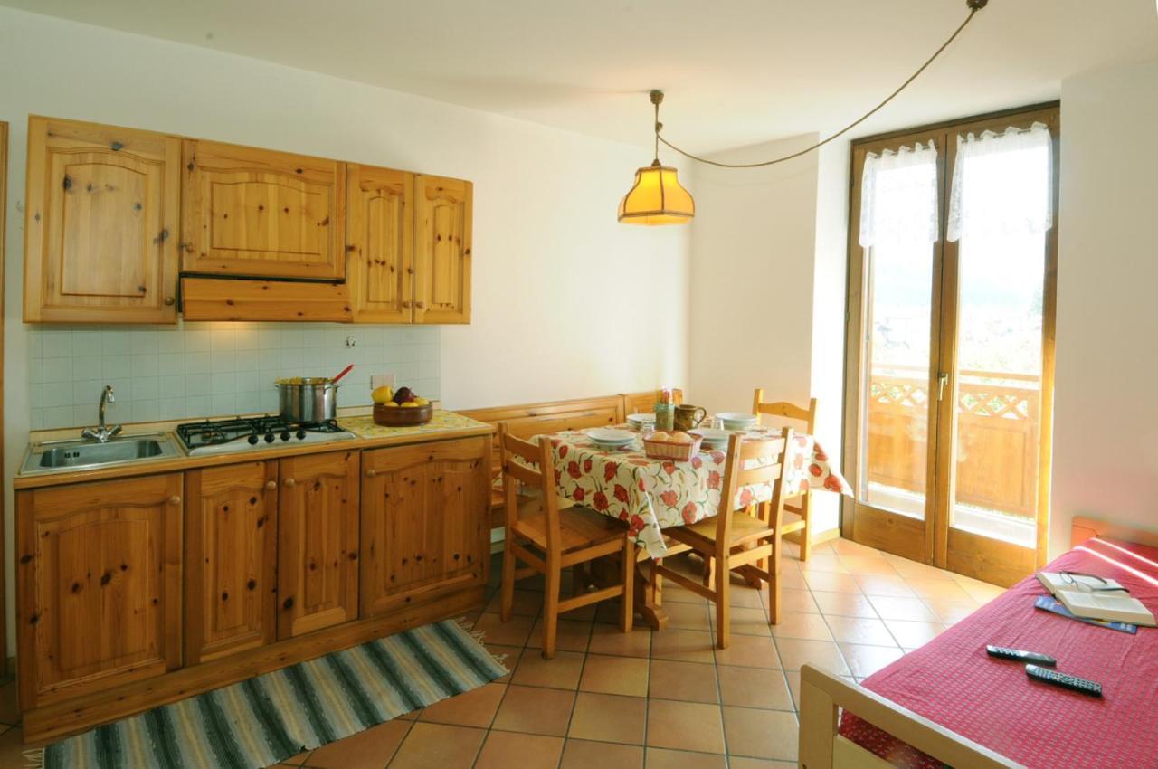 Ferienwohnung Casa Anselmi Croviana Exterior foto