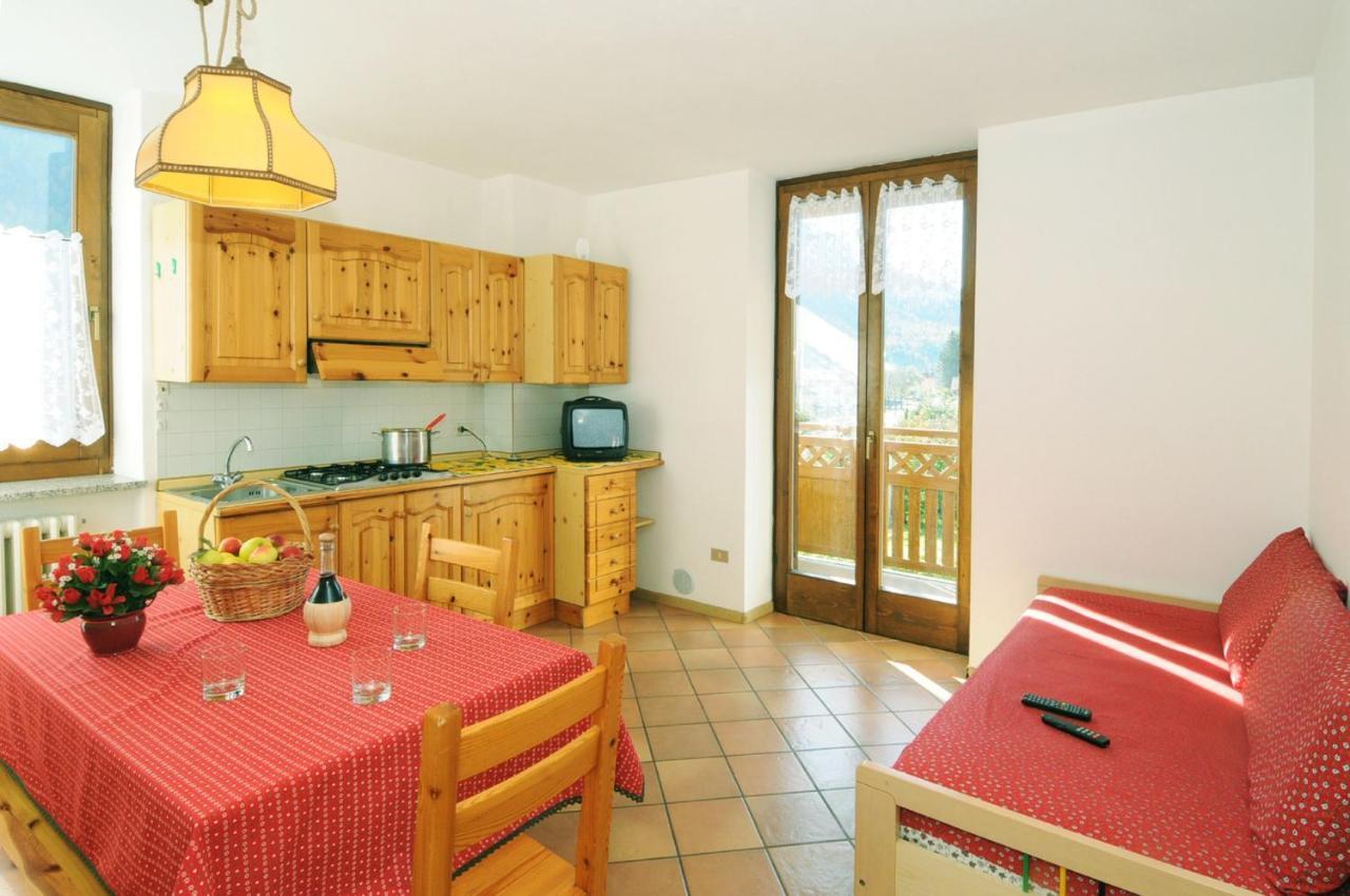 Ferienwohnung Casa Anselmi Croviana Exterior foto